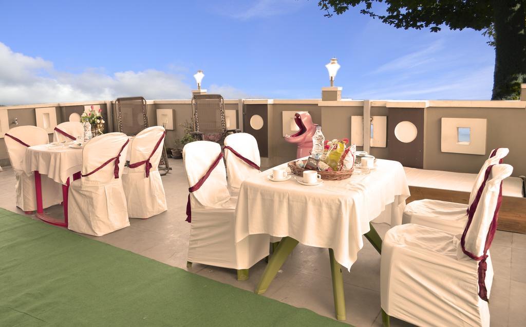 Ghosh Villa Guest House Calcuta Exterior foto